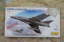 images/productimages/small/Super Etendard Modernise Afghanistan Heller 80420 1;48 voor.jpg